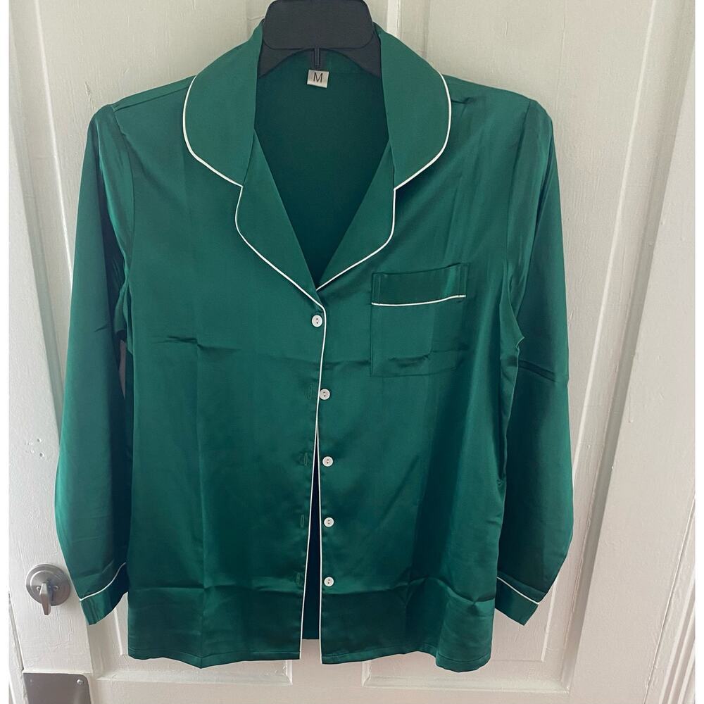 Ekouaer Women’s Size Small Pajama Set button down Christmas Green w/White Trim - Picture 1 of 7